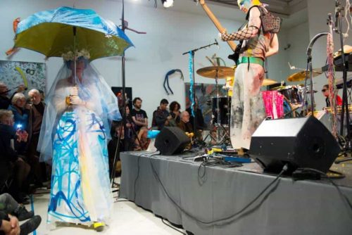 Bildegalleri: "Garbage Galla" og Dromedar på Museet for Samtidskunst