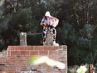 Fra performance walk under Brucstock art and music festival på Can Serrat utenfor Barcelona 30.10. Følg bloggen vår på www.prosjektskolen.no/blogg for foto og video