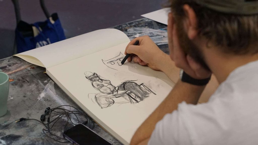 FOTO: Høstens første kamikaze-mandag i kunsthistorie med kostyme croquis