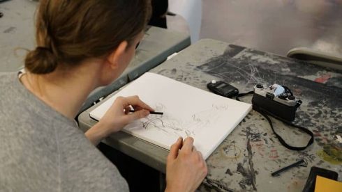 FOTO: Kamikaze-mandag i kunsthistorie med kostyme croquis - Gresk filosofi FOTO: Kamikaze-mandag i kunsthistorie med kostyme croquis - Gresk filosofi