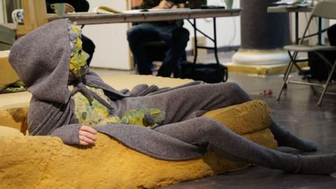 FOTO: Kamikaze-mandag i kunsthistorie med kostyme croquis - Gresk filosofi FOTO: Kamikaze-mandag i kunsthistorie med kostyme croquis - Gresk filosofi